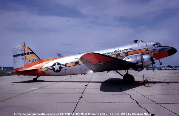 USAF Douglas EC-47D Skytrain 43-49029