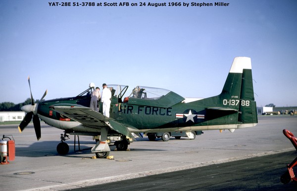 USAF North American YAT-28E Trojan 51-3788