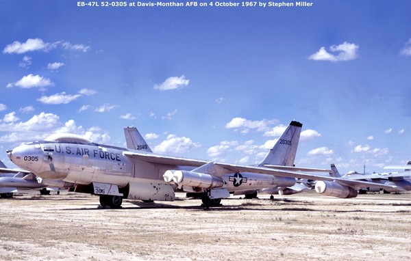 USAF Boeing EB-47L Stratojet 52-0305