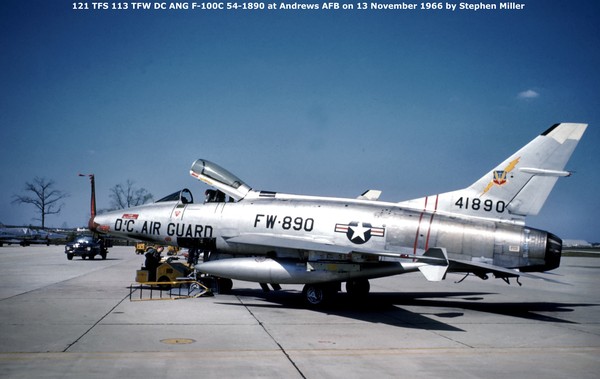 USAF North American F-100C Super Sabre 54-1890