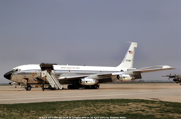 USAF Boeing EC-135K Stratotanker 55-3318