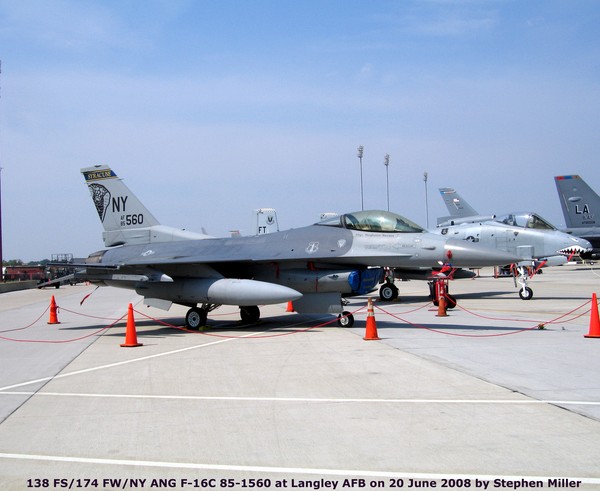 USAF General Dynamics F-16C Fighting Falcon 85-1560