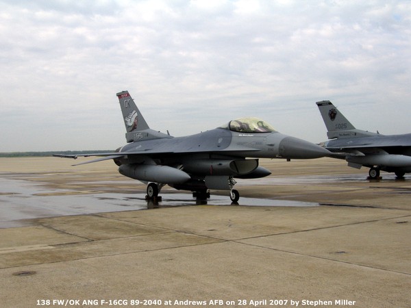 USAF General Dynamics F-16CG Fighting Falcon 89-2040