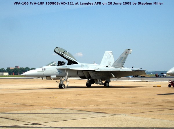 USN Boeing A/A-18F Super Hornet 165808
