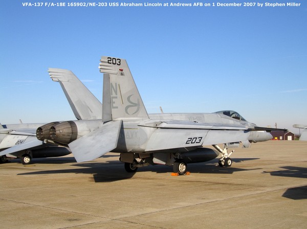 USN Boeing F/A-18E Super Hornet 165902