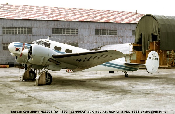  Beechcraft JRB-4 Expideditor HL2008