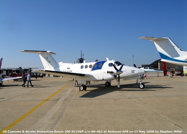 US DHS Beechcraft 200 Super King Air N7166P