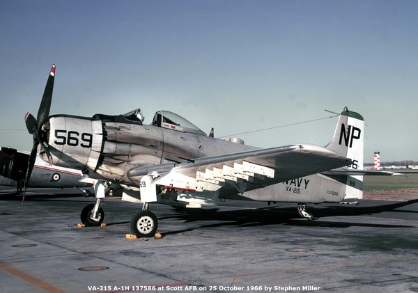 USN Douglas A-1H Skyraider 137586